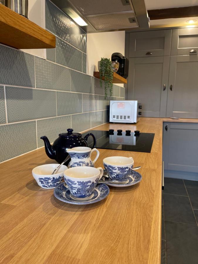 Cilhendre Holiday Cottages - The Dairy Swansea Eksteriør bilde